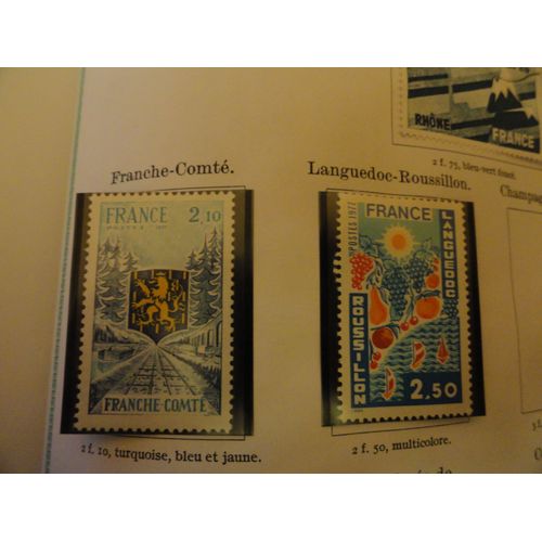 2 Timbres 1977 Franche-Comté Et Languedoc Roussillon