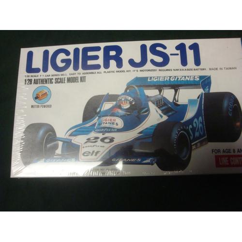 Ref 8811 Ligier JS2 avec moteur électrique NITTO Maquette 1/28 BR 