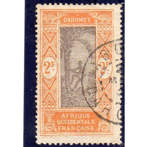Timbre-Poste Du Dahomey (Récolte Des Noix De Coco)