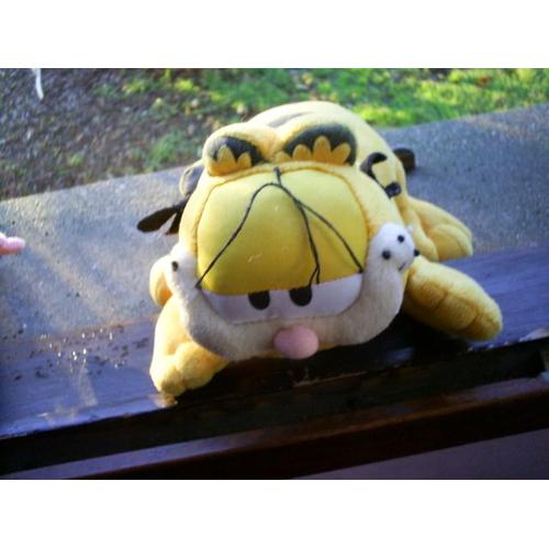 Peluche Garfield Odie