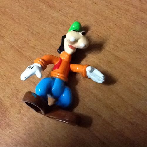 Figurine Dingo Orange Et Bleu