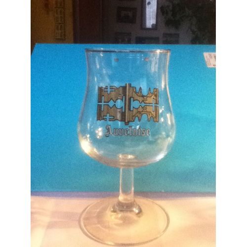 Verre À Bière Ancien Sur Pied Auveloise Email Blanc Et Or
