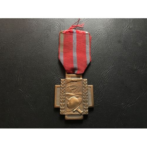 Croix De Feu 1914-1918 (Medaille Belgique)