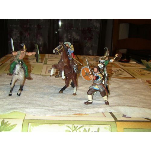 Lot D'Artagnan Et Autres Chevaliers