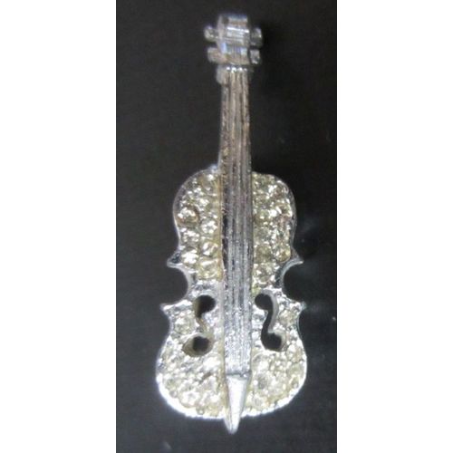Broche Violon Métal Aspect Brillant.
