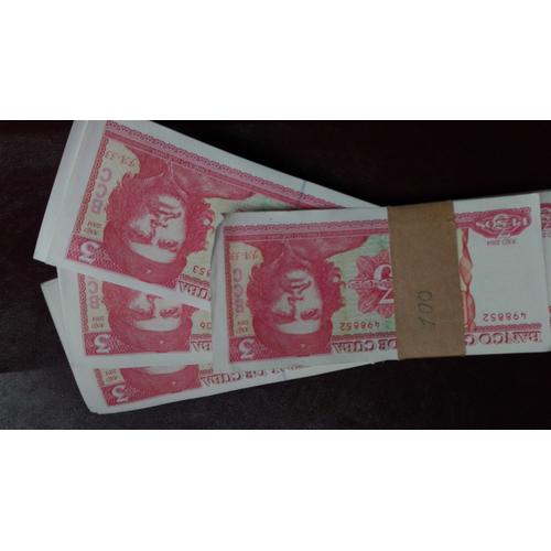 Billets Des 3 Pesos De Che Guevara.