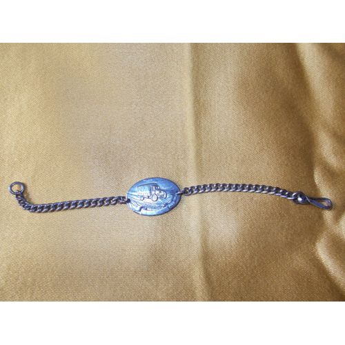 Bracelet Avec Plaque D'époque
