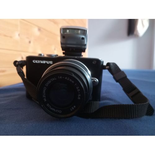 Olympus pen e-pl3 12 mpix + Objectif 14-42mm