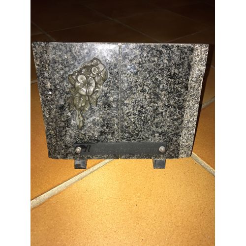 Plaque Funéraire À Notre Cher Copain En Granit Gris