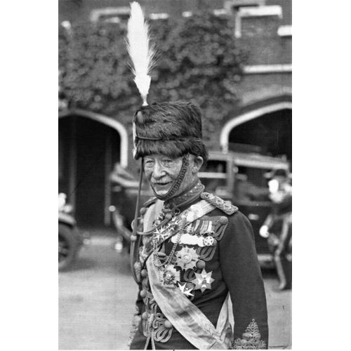 Scoutisme - Lord Robert Baden Powell En Uniforme De Lt-Général Du 13° Hussard Le 22/06/1937