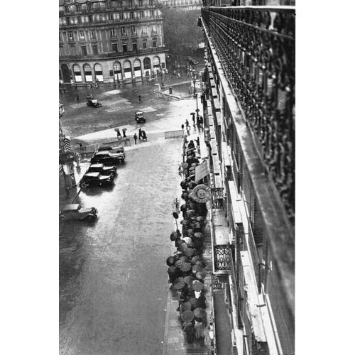 Ww2 - Queue Devant Un Magasin D'alimentation À Paris En 1941