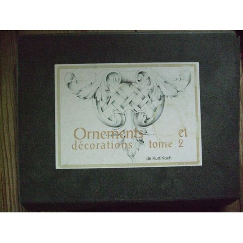 Ornements Et Décorations Tome 2