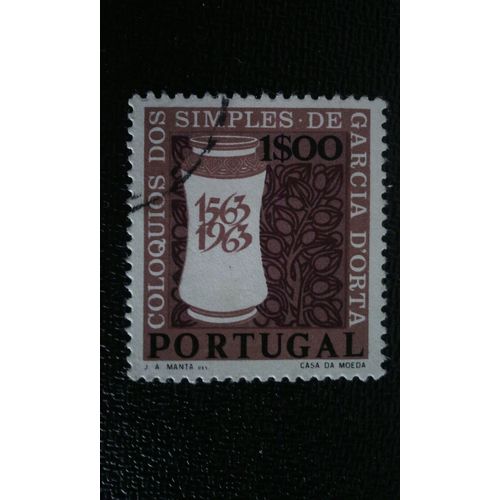 Timbre Portugal ( Yt 936 ) 1964 Pot De Médecine Et Plantes De Guérison Stylisées