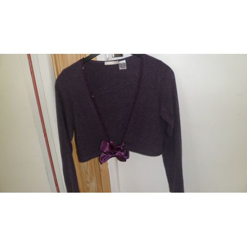 Bolero Mauve La Redoute 38/40. 85 % Acrylique - 10 % Polyamide - 5 % Angora. Fermeture Par Ruban Satin. Longueur Totale Du Boléro : 38 Cm. D&#39occasion : Bon État.
