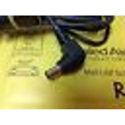 Chargeur Fujitsu modèle CA01007-0520