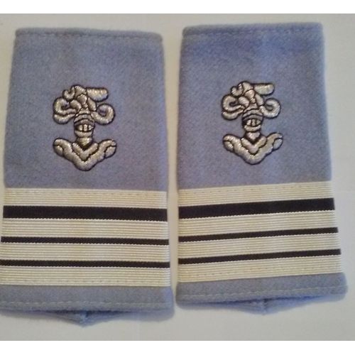 Fourreaux D'épaule Du Grade De Ces Chef D'escadrons De L'eaabc Ecole D'application De L'arme Blindée Cavalerie