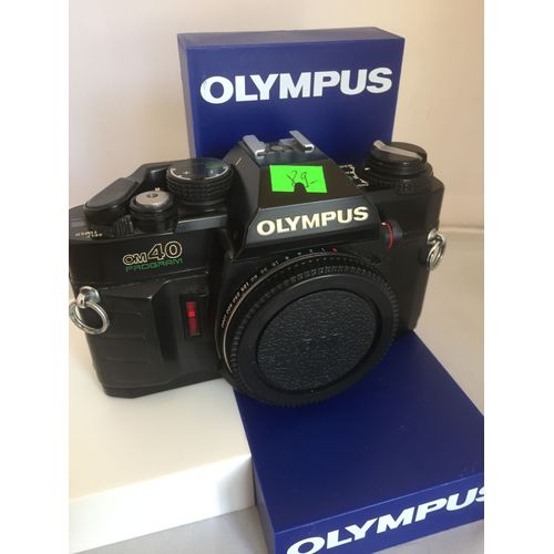 OLYMPUS OM40 program boitier