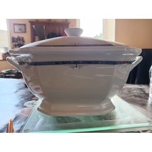 Soupière En Porcelaine De Sologne Blanche Liseré Bleu