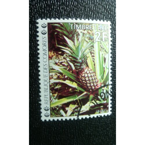 Timbre Comores ( Yt T7 ) 1977 Fleurs, Ananas