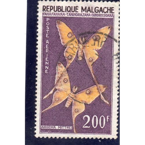 Timbre De Poste Aérienne De Madagascar (Papillon)