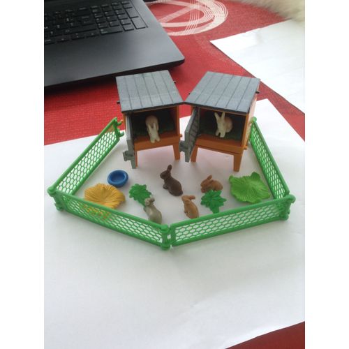 Lot Playmobil 2 Clapiers Avec Leurs Lapins Et Enclos