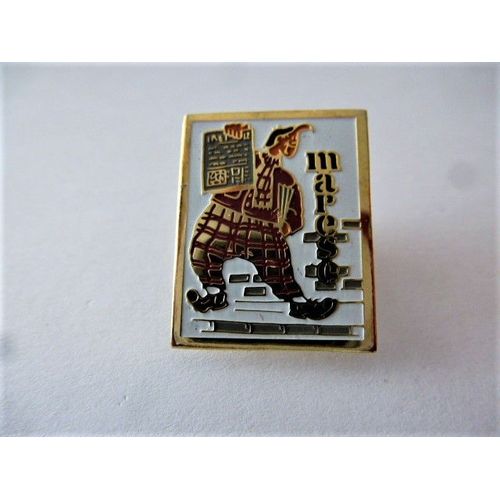 Pins Marques Marese Vêtements / Signé Nbc