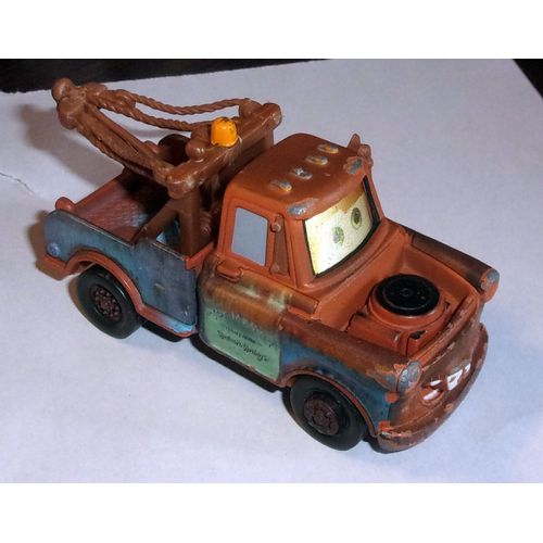 Voiture Disney Cars Tow Mater - Yeux Holographiques-Mattel