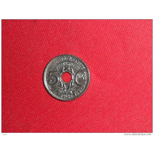 5 Centimes "Lindauer" De 1922 (Éclaire-Poissy) En Ttb++
