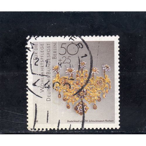 Timbre-Poste De Berlin Ouest (Ornement Pectoral)