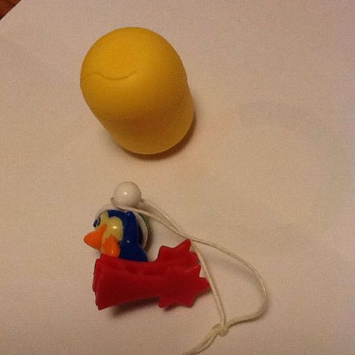 Figurine Kinder Noel Pingouin Bleu
