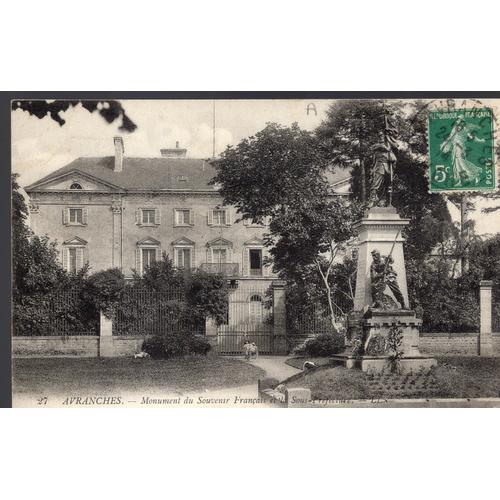 Carte Postale D' Avranches (Manche) Monument Du Souvenir Français Et La Sous-Préfecture (Réf.27)