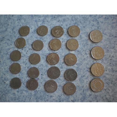 Lot De 4 Pieces De 5 Francs (1989, 1996, 1992) 10 Pièces De 2 Francs (De 1979 À 2000) Et 10 Pièces De 1 Franc (De 1960 À 1999