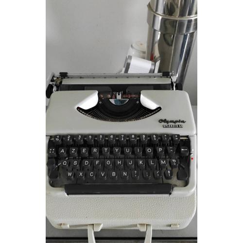 Machine À Écrire Olympia Splendid 66