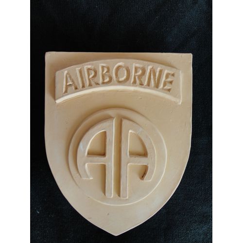 Blason 82ème Airborne - Couleur Terre Cuite - Avec Accroche