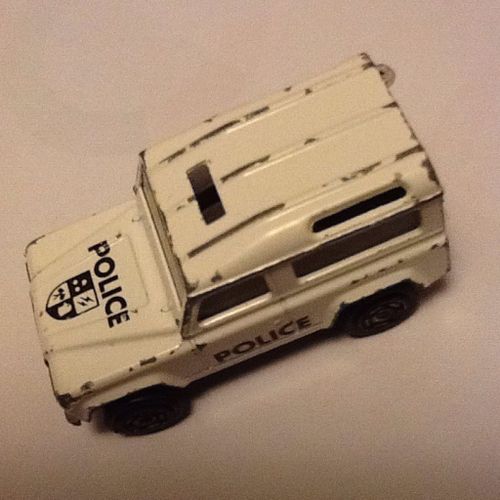 Majorette Land Rover Police