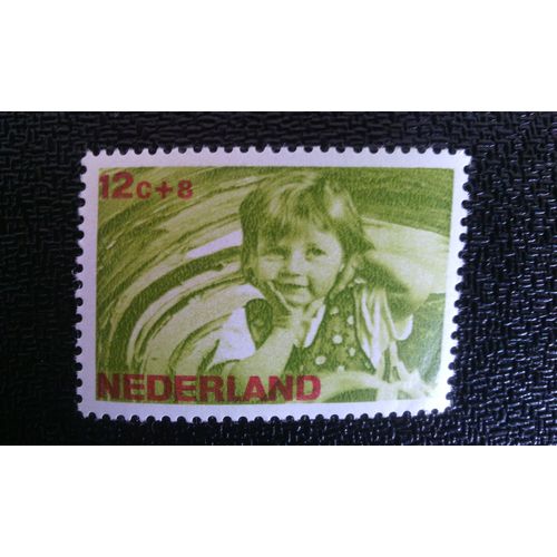 Timbre Pays-Bas ( Hollande ) Yt 840 Fille Devant La Peinture 1966