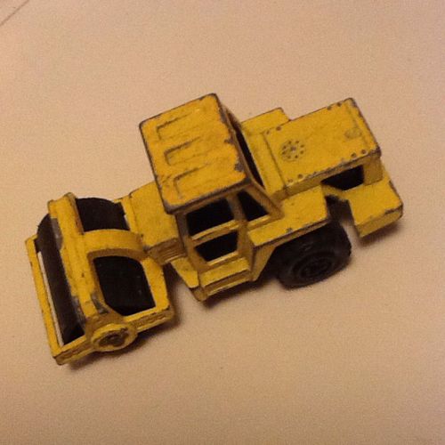 Majorette Engin Chantier Rouleau Jaune