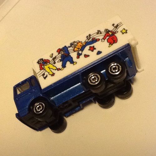 Majorette Camion Transport Renault Bleu 1/88