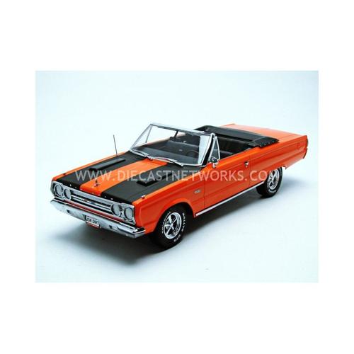 Greenlight Collectibles - 1/18 - Plymouth Belvedere Gtx Convertible - Joe Dirt 1967 - 19006-Greenlight Collectibles - 1/18