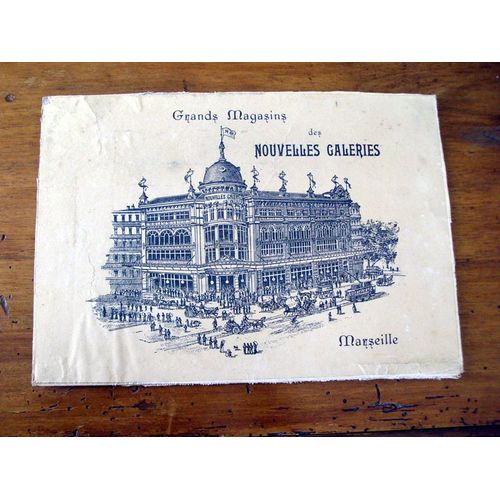 Grands Magasins Des Nouvelles Galeries À Marseille