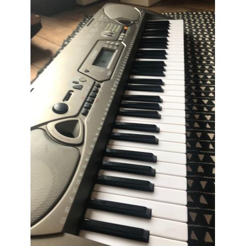 Clavier Yamaha Ez-250i