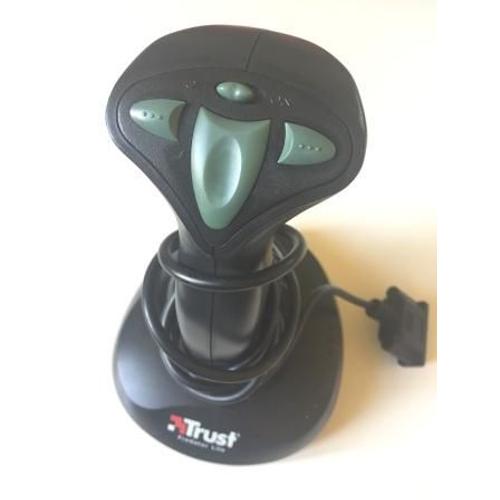 Joystick - Trust Predator Lite Pc