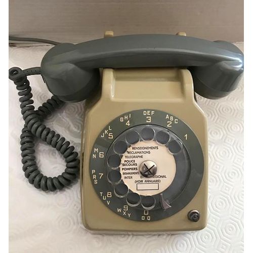 Téléphone marron clair (beige bras gris) 1976 - TD sans écouteur suppl