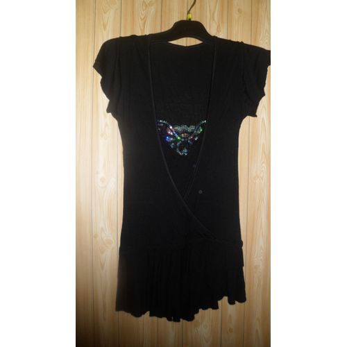 Tunique Noire, Plastron Paillettes. Sans Étiquette. T. 38. Longueur Totale : 70 Cm. Etat Correct : Pas De Trous, Mais Quelques Signes D'usure.