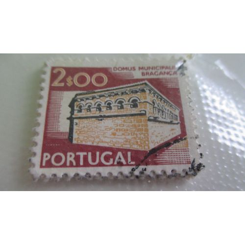 Timbre Portugais " Domus Municipalis Braganca " - 2.
