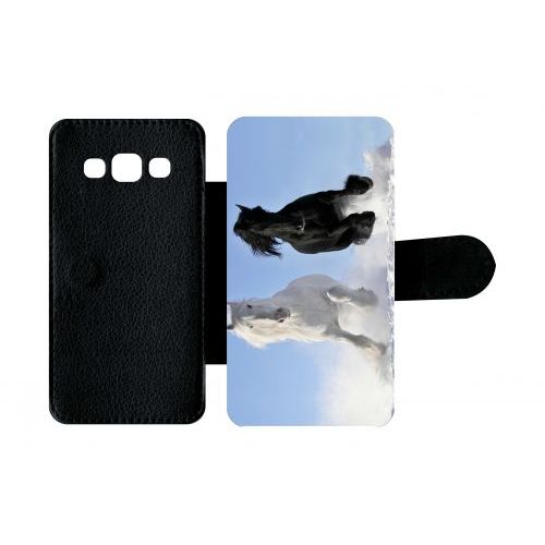 Etui À Rabat Galaxy A3 (2015) - Chevaux Blanc Et Noir Dans La Neige - Simili-Cuir - Noir