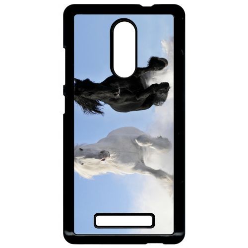 Coque Xiaomi Redmi Note 3 - Chevaux Blanc Et Noir Dans La Neige - Noir