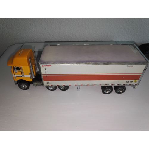 Camion Cars Paul Valdez Disney