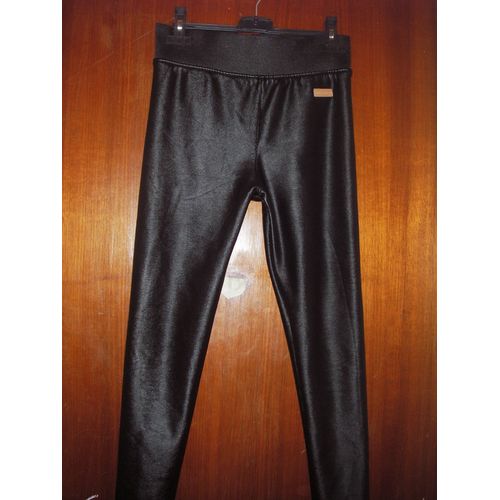 Legging Aspect Cuir ,Doublé Velours ,De Marque Eal Pants ,Matière Polyester ,Velours Taille Xxl ,De Couleur Noire ,Large Bande Élastiquée À La Taille ,Étiquette Logo Cousue Sous La Taille Coté Droit