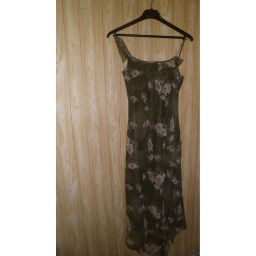Robe Kaki 3 Suisses Taille 36. Doublée. Longueur Totale : 1,30 M. Polyester. Neuve.
